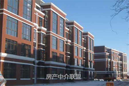 学府园3室2厅1卫93/29车库一楼或四楼63万